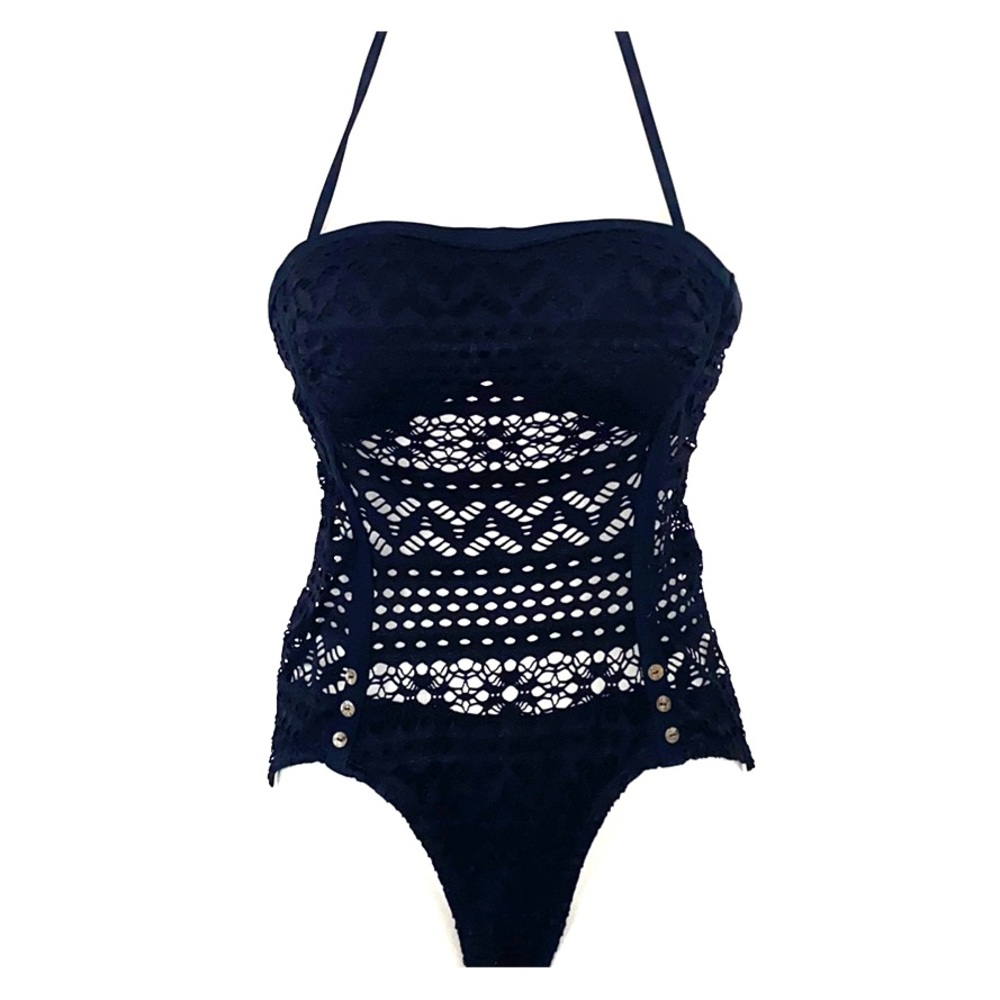 🚫SOLD🚫 LOOKBOOK Crochet One Piece Baithing Suit